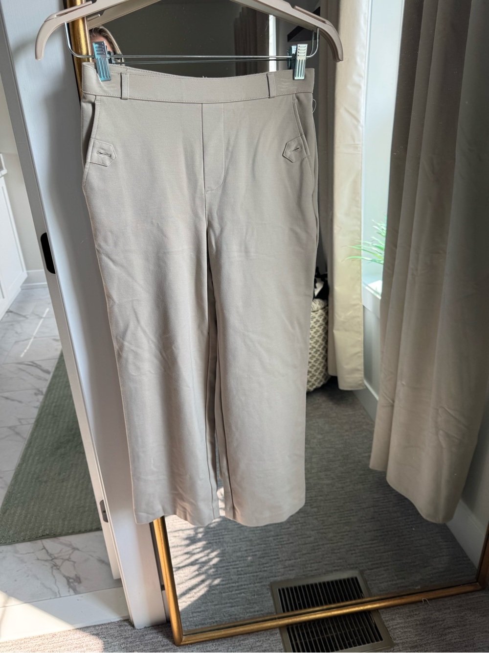 Jones New York Women's Straight-Leg Pants in Light Taupe
